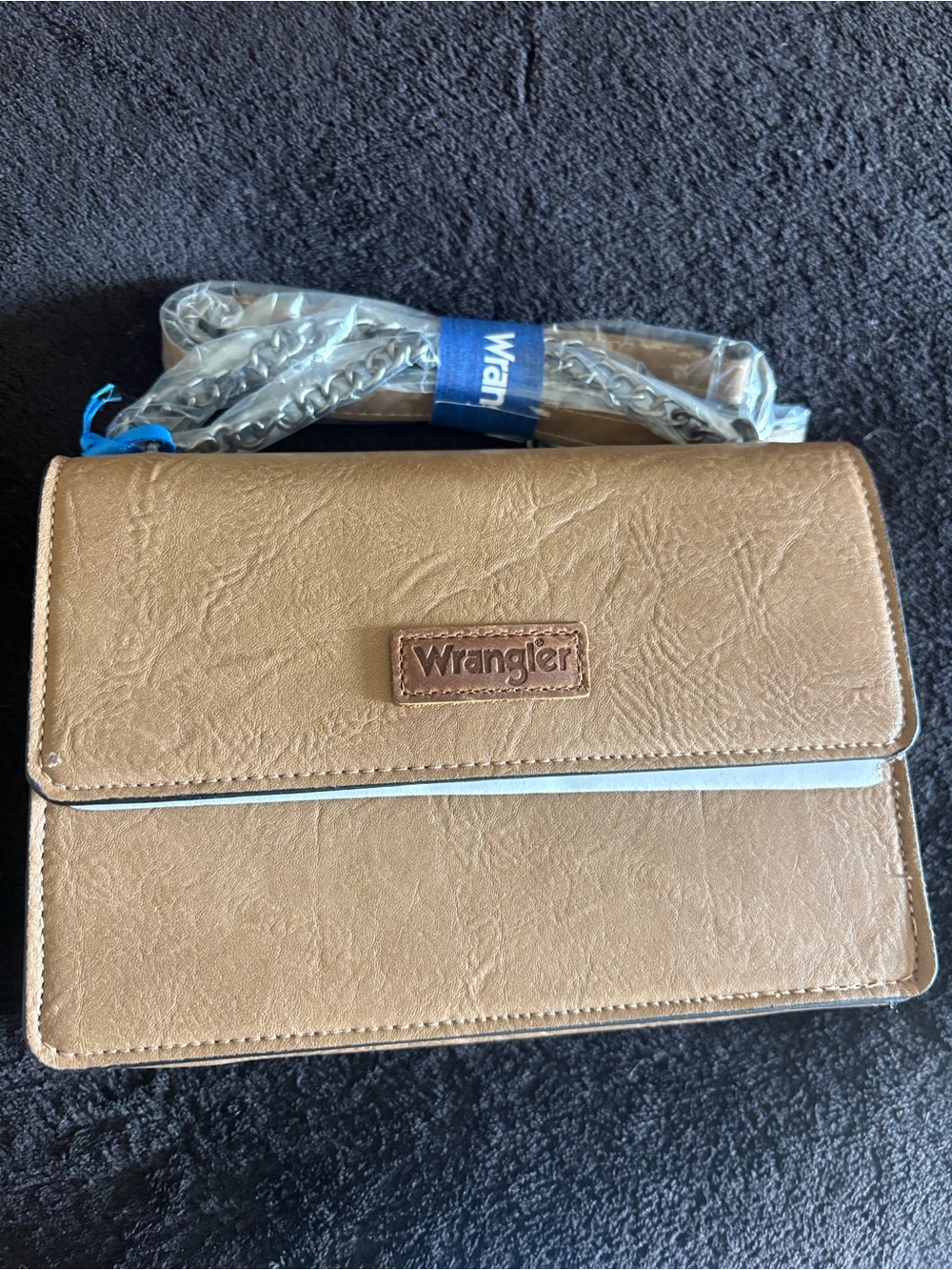 Wrangler Tan Crossbody Clutch with Chain Strap